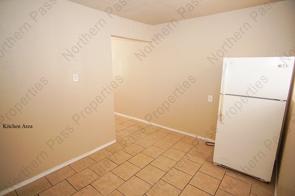 1 Bedroom NE Apartment - Refrigerated AC! in REmilitary