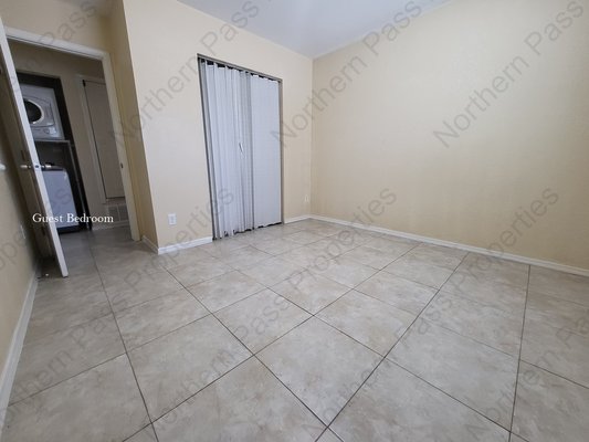 1 Bedroom Apt in Lower Valley! in REmilitary